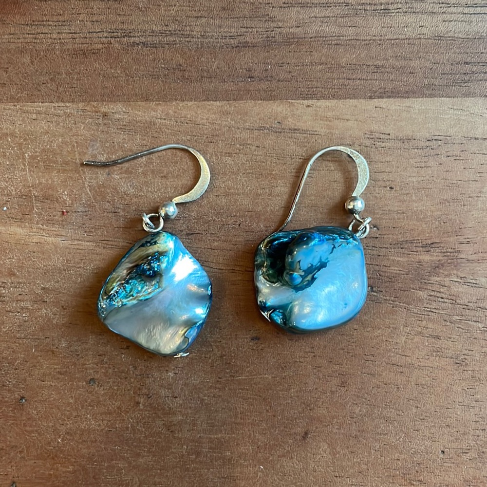 Shell earrings